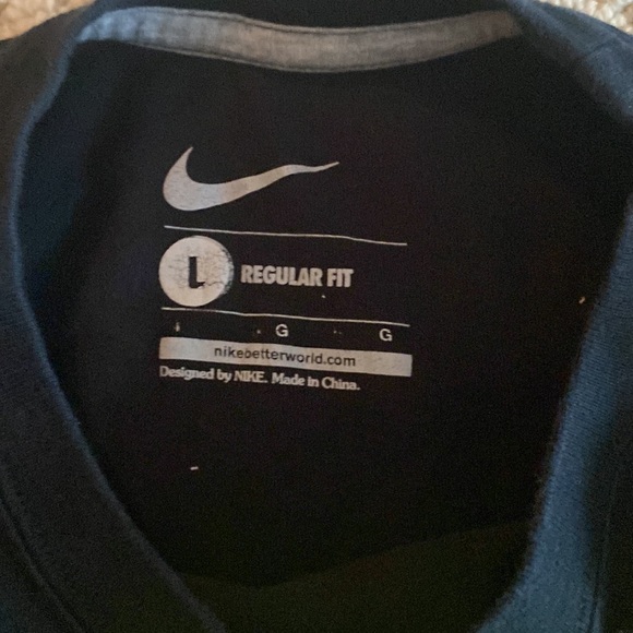 Nike Hong Kong shirt Rare! - Picture 4 of 4